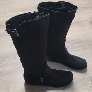 Report Black Suede Women's Boots